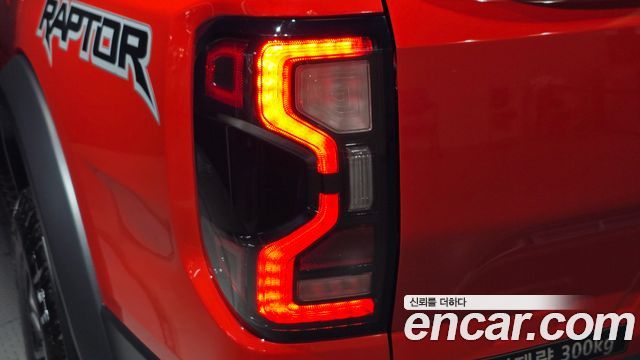 Ford Ranger (IV) 2.0 Raptor 2025 — фото 23