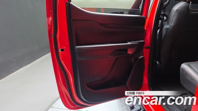 Ford Ranger (IV) 2.0 Raptor 2025 — фото 25