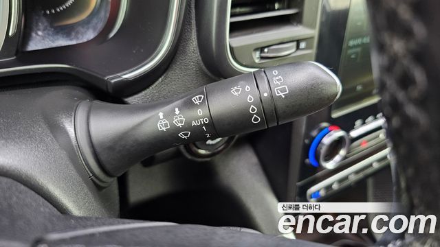 Renault Korea QM6 2.0 LPe RE Signature 2WD 2020 — фото 20