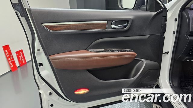 Renault Korea QM6 2.0 LPe RE Signature 2WD 2020 — фото 24