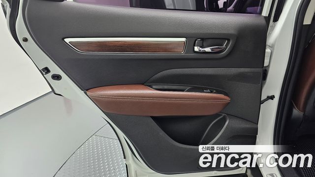 Renault Korea QM6 2.0 LPe RE Signature 2WD 2020 — фото 25