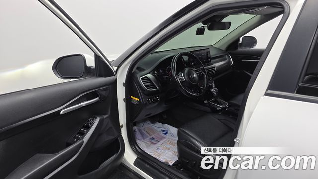 Kia Seltos Diesel 1.6 2WD Prestige 2020 — фото 10