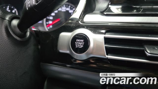 Kia Seltos Diesel 1.6 2WD Prestige 2020 — фото 19