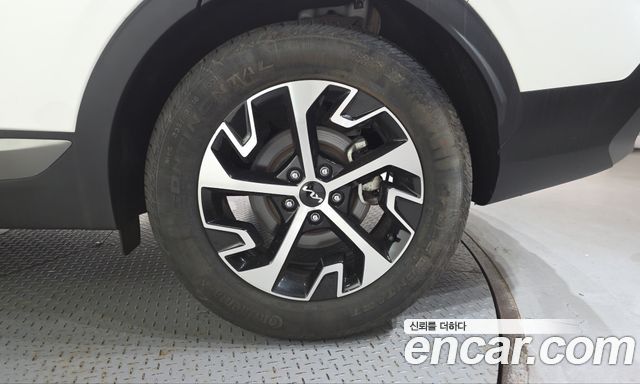 Kia Sportage Hybrid (V) Nobleless Gravity 2WD 2023 — фото 21