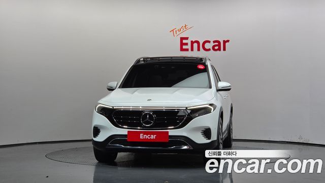 Mercedes-Benz EQB (X243) EQB300 4MATIC 2023 — фото 3