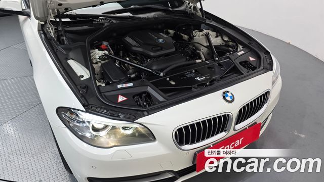 BMW 5 Series (F10) 520d xDrive 2015 — фото 6