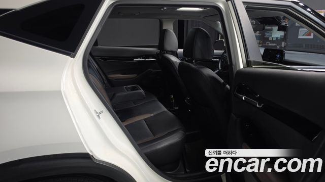Kia Seltos Gasoline 1.6 Turbo 2WD Noblesse 2020 — фото 11