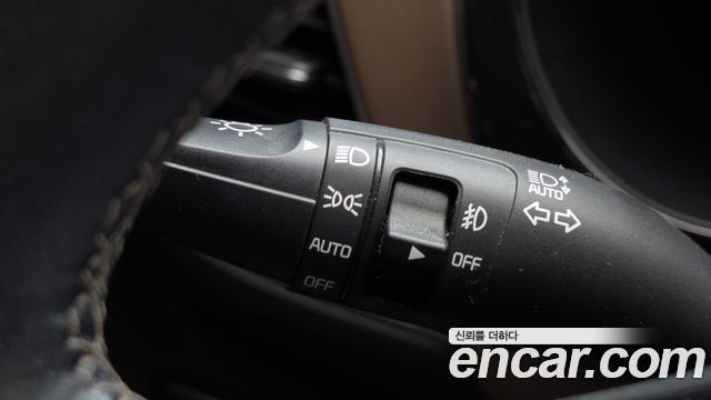 Kia Seltos Gasoline 1.6 Turbo 2WD Noblesse 2020 — фото 30