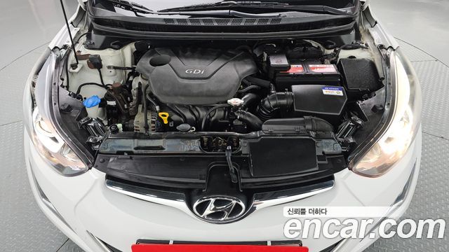 Hyundai Avante 1.6 GDi Modern Standard 2014 — фото 6