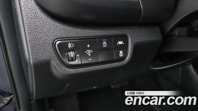 Kia Seltos Diesel 1.6 2WD Prestige 2022 — фото 14