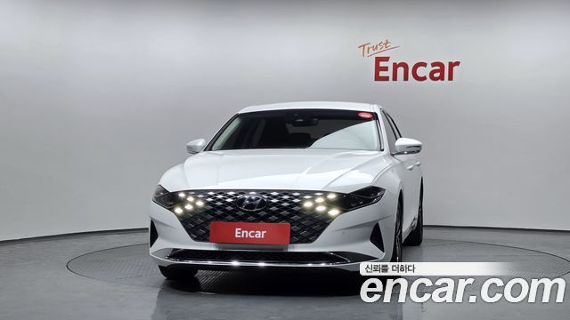 Hyundai Grandeur (IG) 2.5 Premium 2023 — фото 3