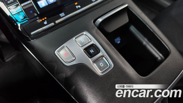 Hyundai Grandeur (IG) 2.5 Premium 2023 — фото 9