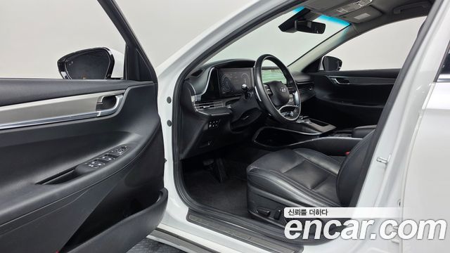 Hyundai Grandeur (IG) 2.5 Premium 2023 — фото 10