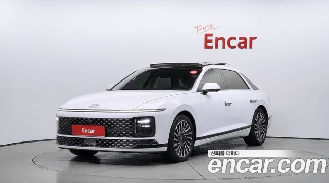Hyundai Grandeur Hybrid (GN7) Calligraphy