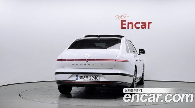 Hyundai Grandeur Hybrid (GN7) Calligraphy 2025 — фото 4