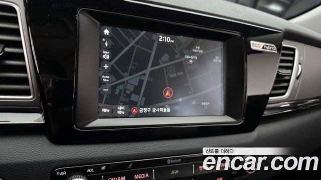 Kia Niro Prestige 2017 — фото 14