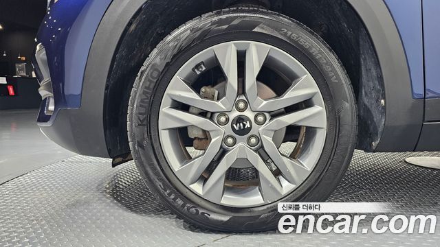 Kia Seltos Diesel 1.6 2WD Prestige 2020 — фото 5