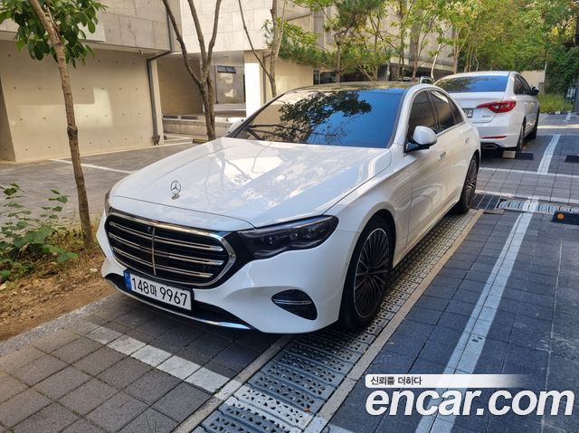 Mercedes-Benz E-Class (W214) E450 4MATIC Exclusive
