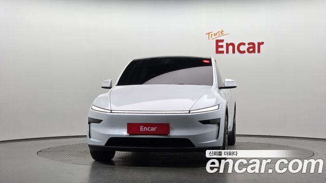 Tesla Model Y Long Range AWD 2025 — фото 3