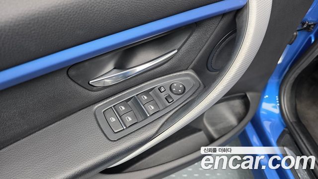 BMW 3 Series (F30) 320i M Sport 2017 — фото 20