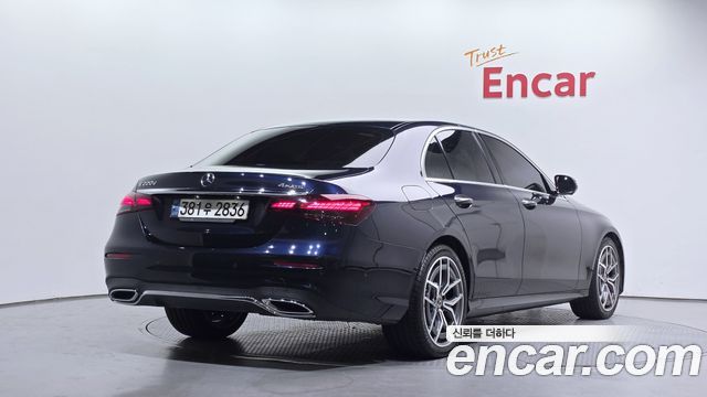 Mercedes-Benz E-Class (W213) E220d 4MATIC AMG Line 2022 — фото 2