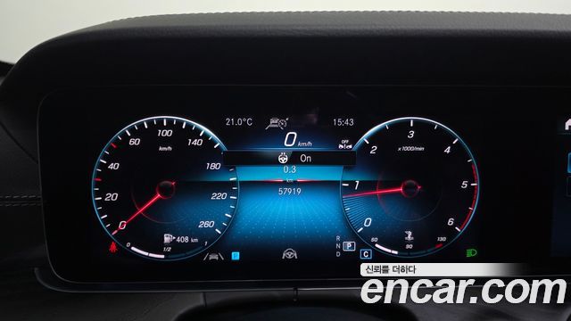 Mercedes-Benz E-Class (W213) E220d 4MATIC AMG Line 2022 — фото 8