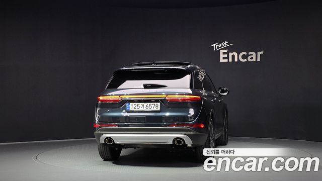 Lincoln Corsair 2.0 Reserve AWD 2021 — фото 4