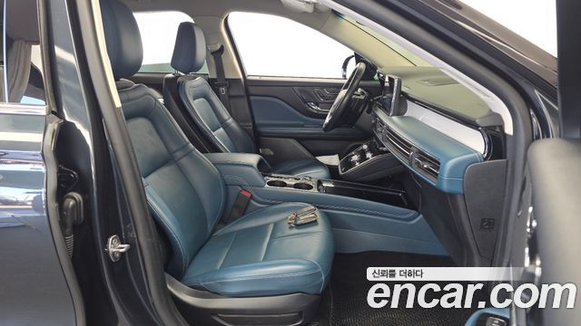 Lincoln Corsair 2.0 Reserve AWD 2021 — фото 11