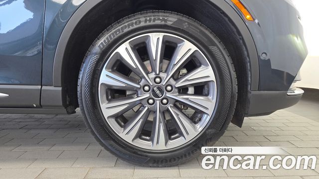 Lincoln Corsair 2.0 Reserve AWD 2021 — фото 21