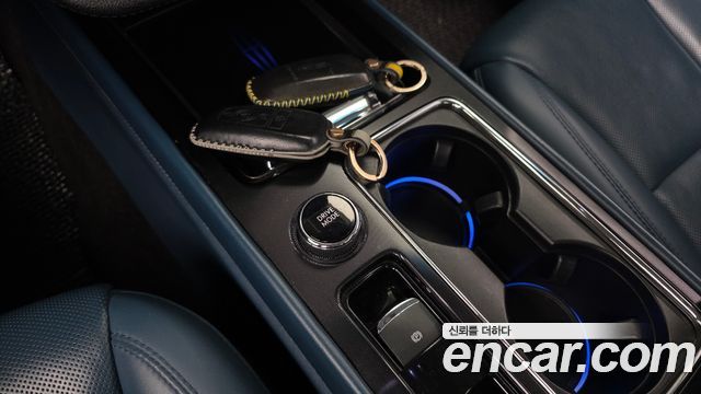 Lincoln Corsair 2.0 Reserve AWD 2021 — фото 32