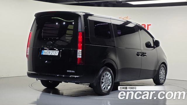Hyundai Staria L3.5 Cargo 3-Seater Modern 2022 — фото 2