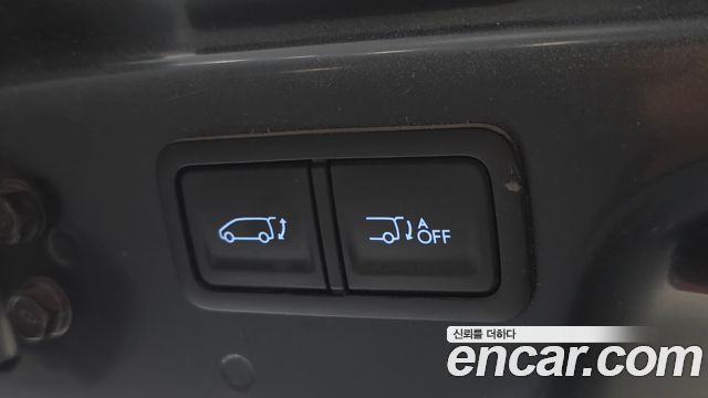 Hyundai Staria L3.5 Cargo 3-Seater Modern 2022 — фото 14