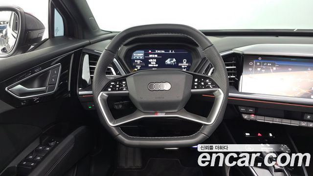 Audi Q4 e-tron (F4) 45 Premium Sportback 2026 — фото 12