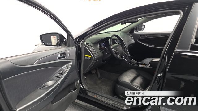 Hyundai Sonata Hybrid 2.0 Premium 2014 — фото 10
