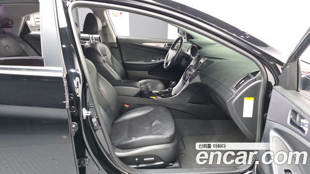 Hyundai Sonata Hybrid 2.0 Premium 2014 — фото 11