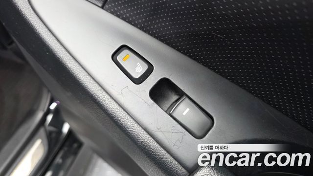 Hyundai Sonata Hybrid 2.0 Premium 2014 — фото 19