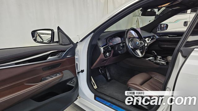 BMW 6 Series GT (G32) 630i xDrive M Sport 2021 — фото 10