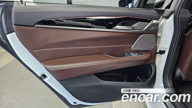 BMW 6 Series GT (G32) 630i xDrive M Sport 2021 — фото 25