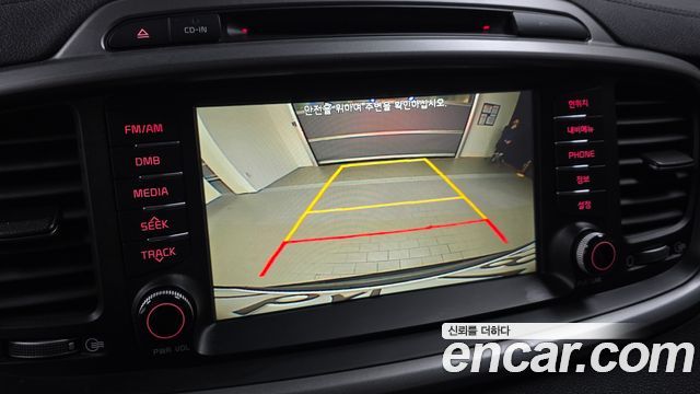 Kia Sorento Diesel 2.0 2WD Noblesse Special 2015 — фото 14