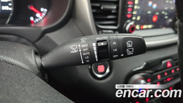 Kia Sorento Diesel 2.0 2WD Noblesse Special 2015 — фото 18
