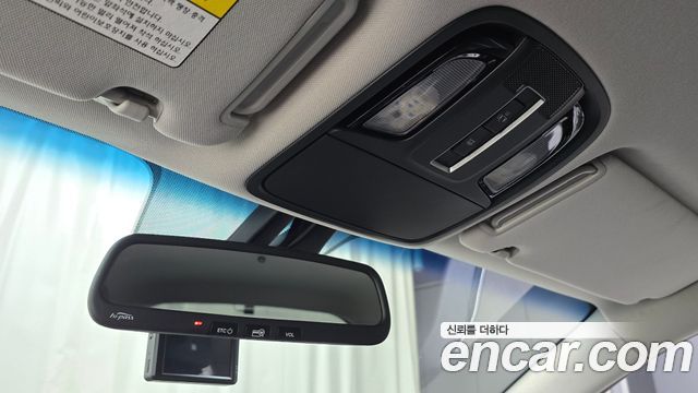 Kia Sorento Diesel 2.0 2WD Noblesse Special 2015 — фото 19