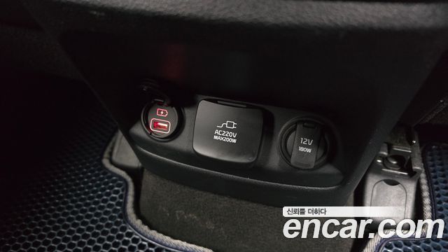 Kia Sorento Diesel 2.0 2WD Noblesse Special 2015 — фото 20
