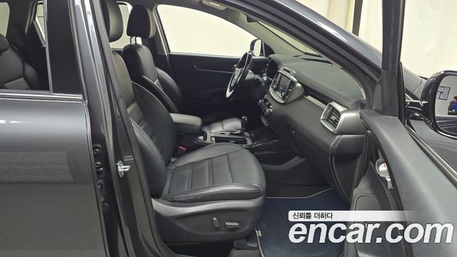 Kia Sorento Diesel 2.0 2WD Noblesse Special 2015 — фото 26