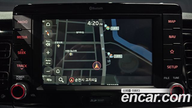 Kia Stonic 1.4 Prestige 2020 — фото 18