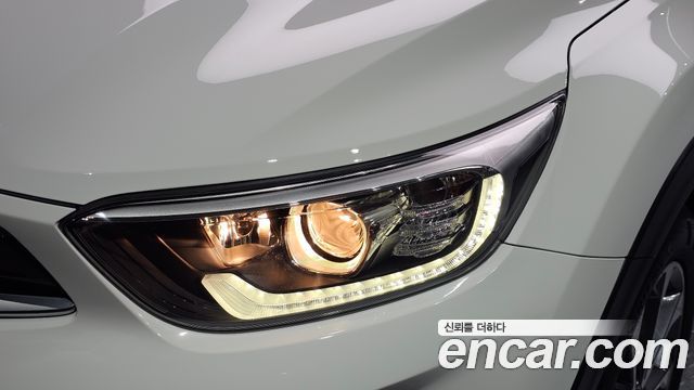Kia Stonic 1.4 Prestige 2020 — фото 22