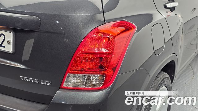 Chevrolet Trax 1.6 Diesel LTZ 2016 — фото 23