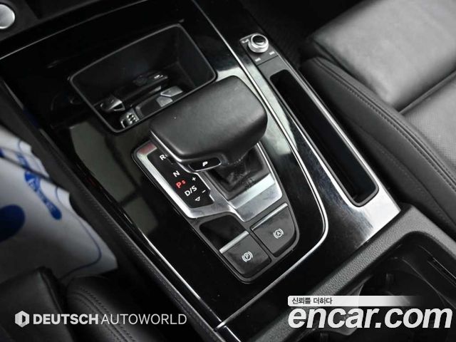 Audi Q5 (FY) 45 TFSI Quattro Premium 2021 — фото 9