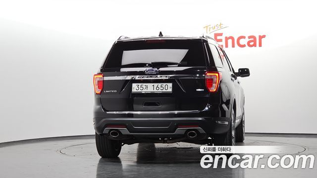 Ford Explorer 2.3 Limited 4WD 5th 2019 — фото 4