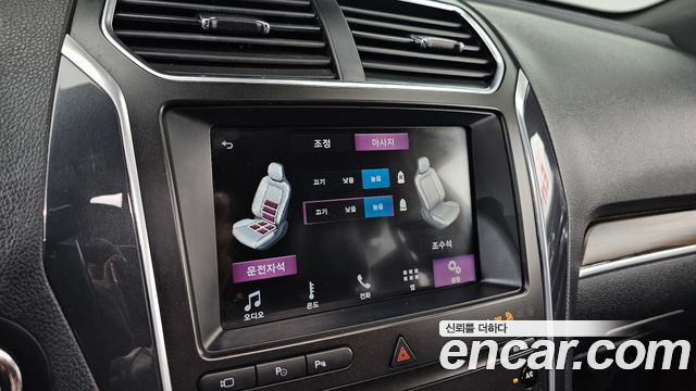 Ford Explorer 2.3 Limited 4WD 5th 2019 — фото 16