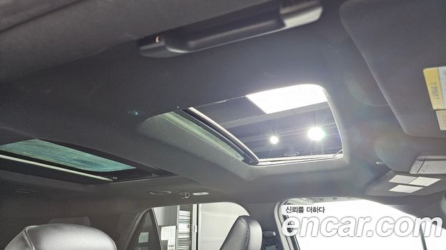 Ford Explorer 2.3 Limited 4WD 5th 2019 — фото 19